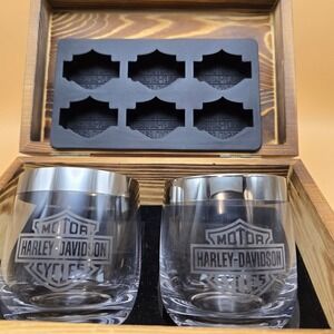 Harley-Davidson Whiskey Glass Set with Silicone Ice Tray and Wood Box 4pc Set